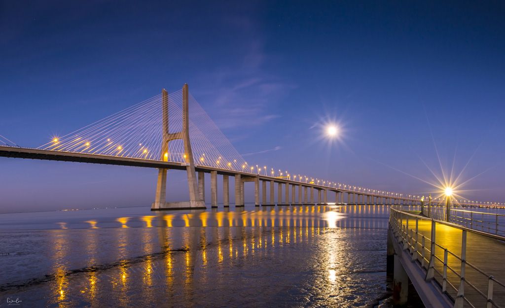 Blue hour Lisbon Vasco da Gama