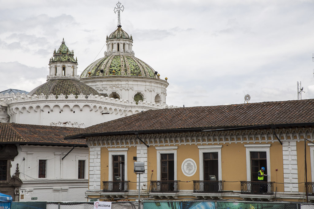 colonial buildings - one day in Quito