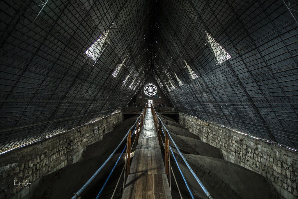 basilica del vote national - one day in Quito